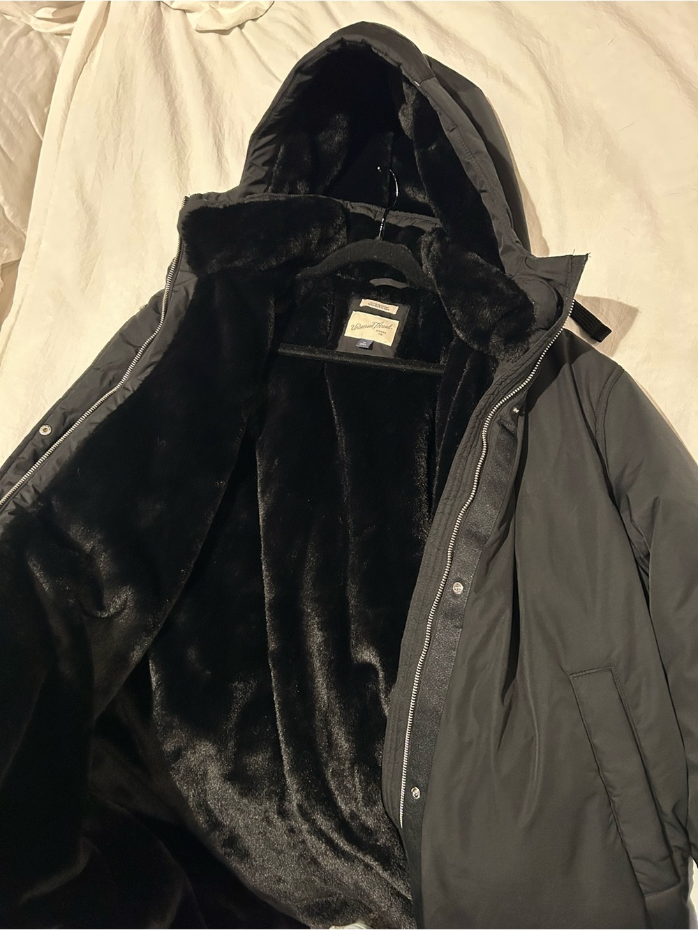 Universal Thread Womens Black Water Resistant Faux Fur Lined Hooded Parka XL - Picture 8 of 9